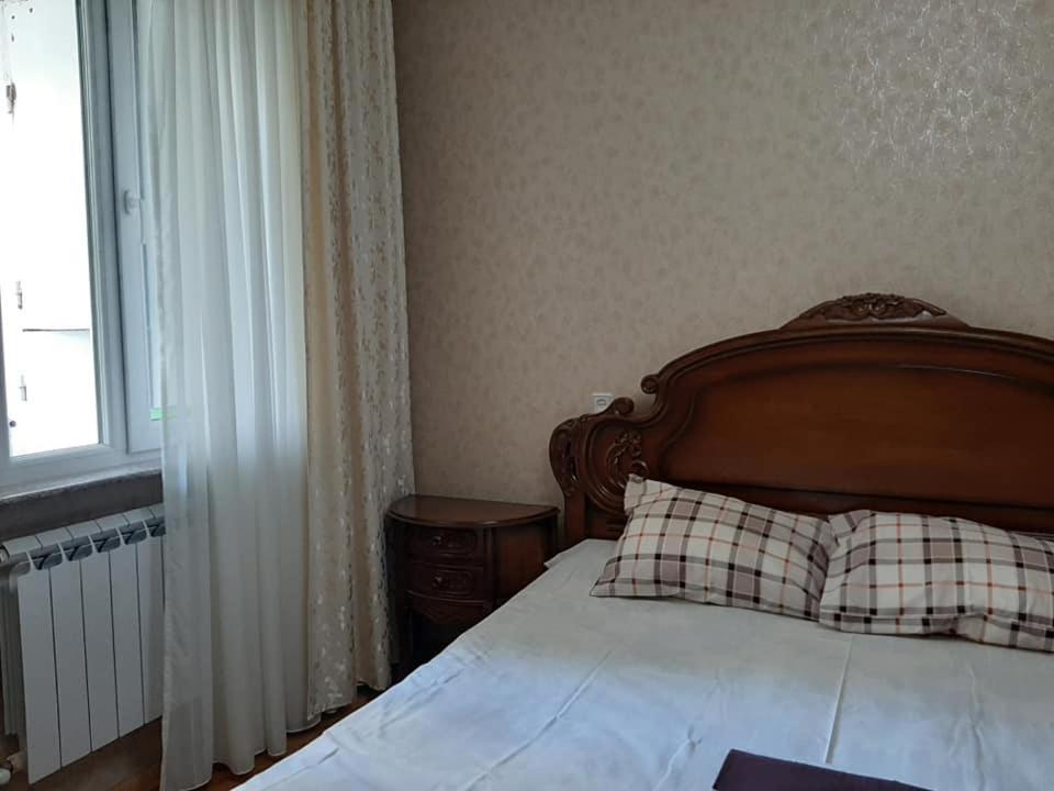 Apartment Жужуна Batumi Exteriör bild